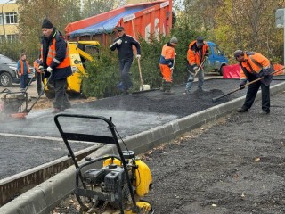 Две автобусные остановки установят возле школы в Можайске до конца октября