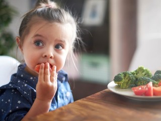 Дневную норму овощей для детей назвала педиатр Серебряно-Прудской больницы