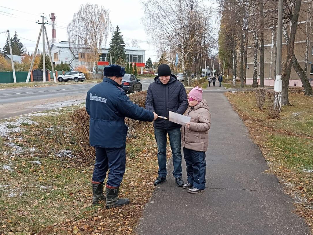 Не оставлять без присмотра детей и электроприборы посоветовали зарайские спасатели