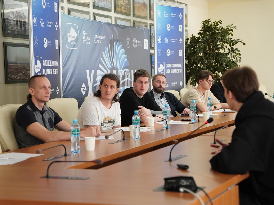 Разработчиков всех возрастов пригласили на хакатон «Цифра.zone. Технологическая модернизация» в Дубну