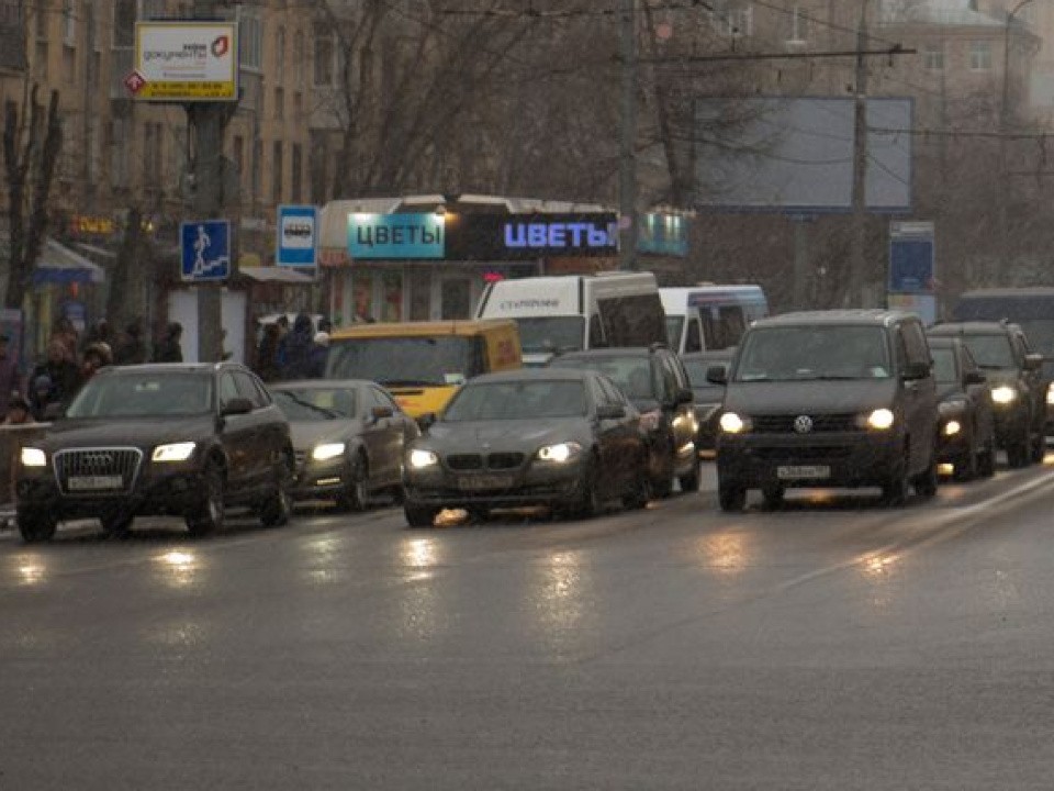 В Минтрансе Подмосковья сообщили о дорожной обстановке вечером 22 ноября