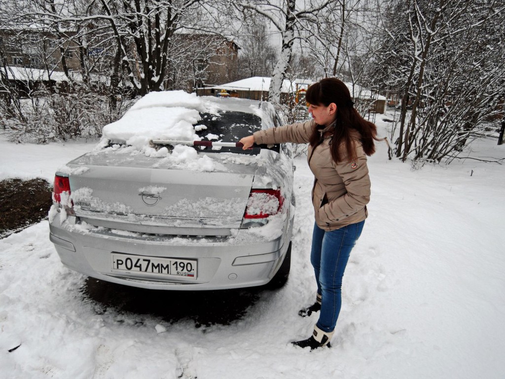 Десятисантиметровые сугробы наметет в Подмосковье в День народного единства