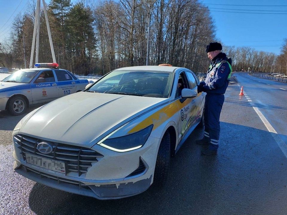 В Химках в ДТП у автомобиля оторвало заднюю часть вместе с колесами