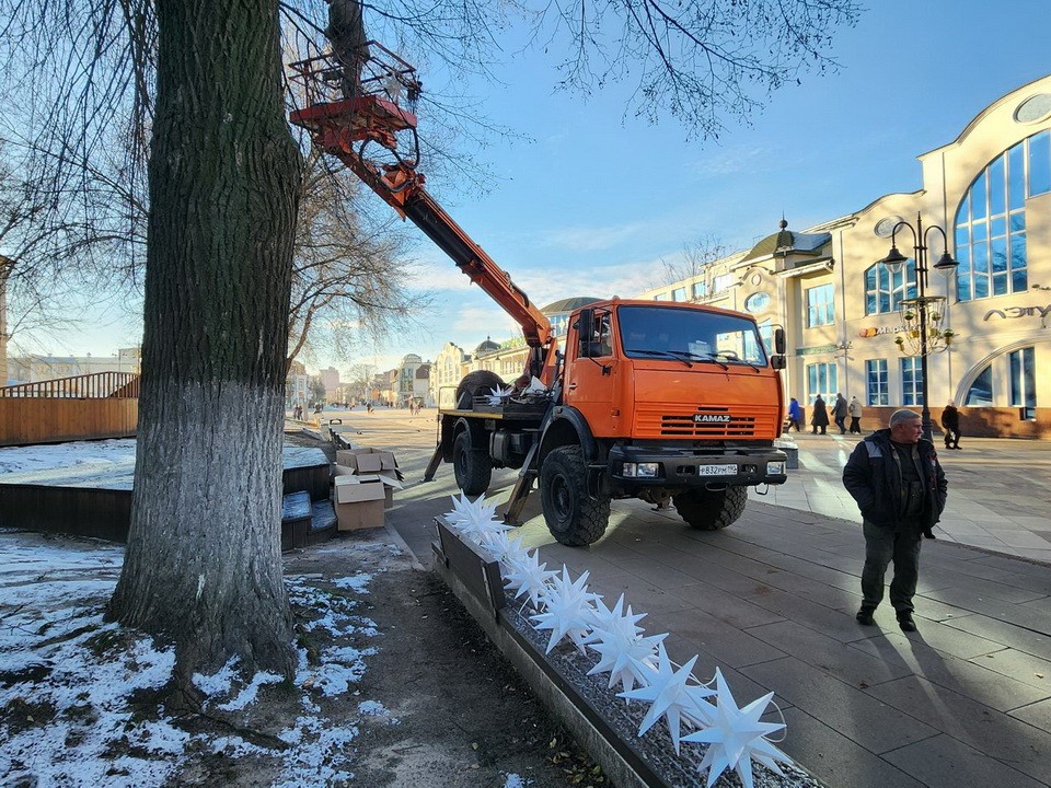 Двадцатипятиметровую елку поставят в центре Ногинска перед Новым годом