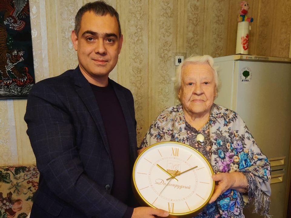 Швеи-мотористка из Долгопрудного отметила 90-летие