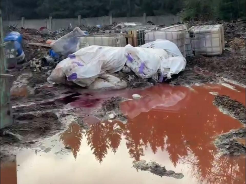 В Мытищах накажут организацию за мусорный полигон