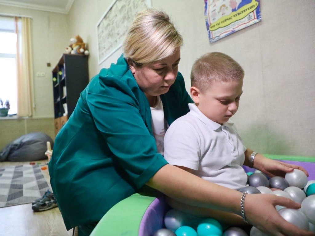 В серпуховской школе №4 открыт класс для особенных детей
