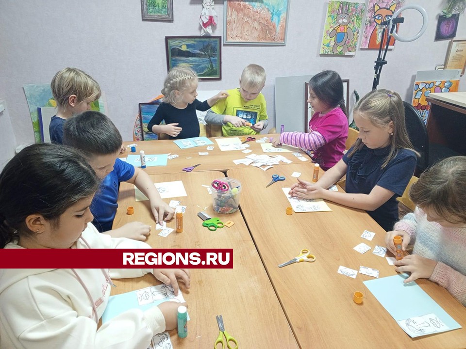 Юные детективы в Лесных Полянах составляли фотороботы преступников и разгадывали загадки