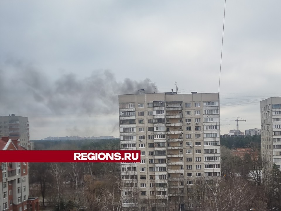 Пожар в жилом доме по улице Осипенко в Жуковском попал на видео