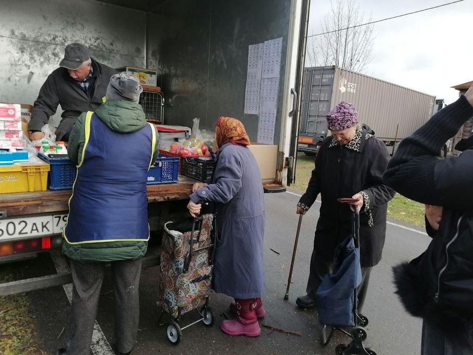 В Подмосковье 50 тыс. жителей закупаются в автолавках