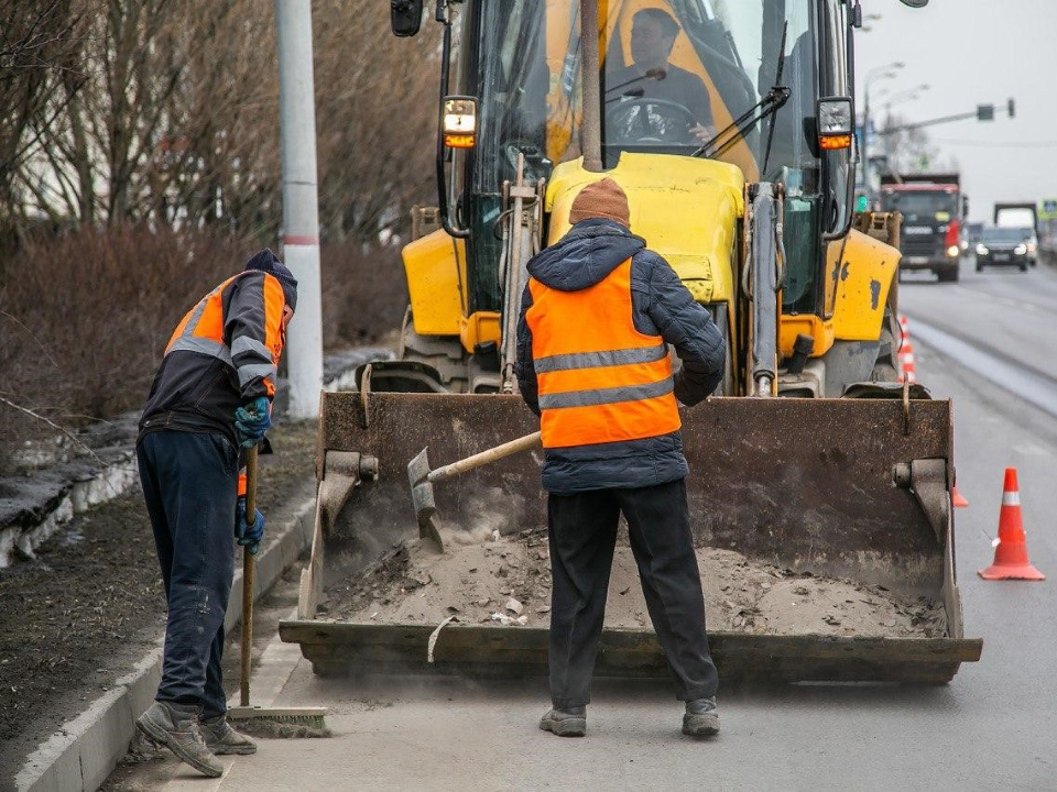 Рабочие Мосавтодора привели в порядок семь дорог в Домодедове