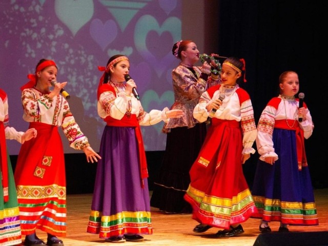 Лыткаринцев приглашают на концерт, посвященный Дню матери