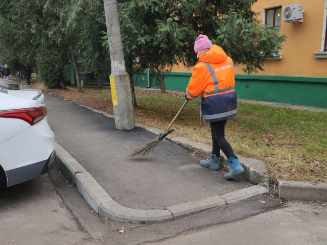 Новый тротуар в поселке Калинина сделал безопасным путь детей к школе