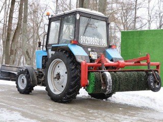 Гранитной крошкой будут посыпать тропинки в парках Серпухова