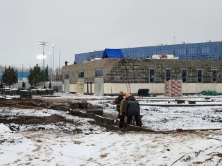 Территорию вокруг строящегося ФОКа приводят в порядок в Бронницах