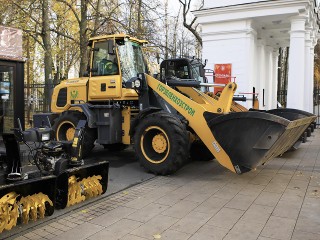 В Королеве подготовили технику для уборки парков от снега зимой