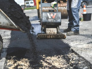 Стало известно, по каким адресам в Химках проведут ямочный ремонт