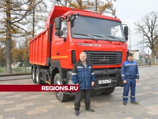 Коммунальщики Власихи получили новый самосвал