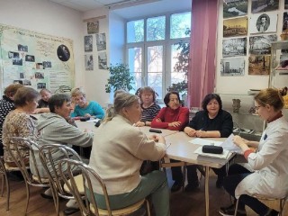 Для участники клуба «Активное долголетие» в городском округе Истра  организовали школу сахарного диабета