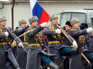 На повышение пошли полицейские Ногинска накануне профессионального праздника