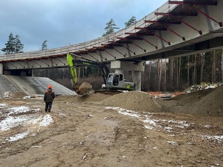 На участке Южно-Лыткаринской автодороги в Балашихе забетонировали конус