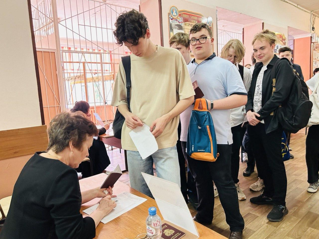 Подольские выпускники 4 декабря напишут итоговое сочинение для допуска к ЕГЭ