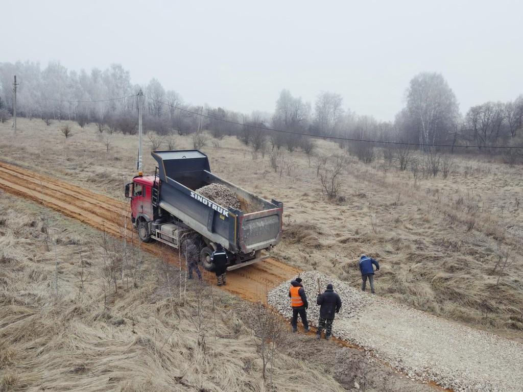 Ремонт дороги в Железне завершится к середине декабря