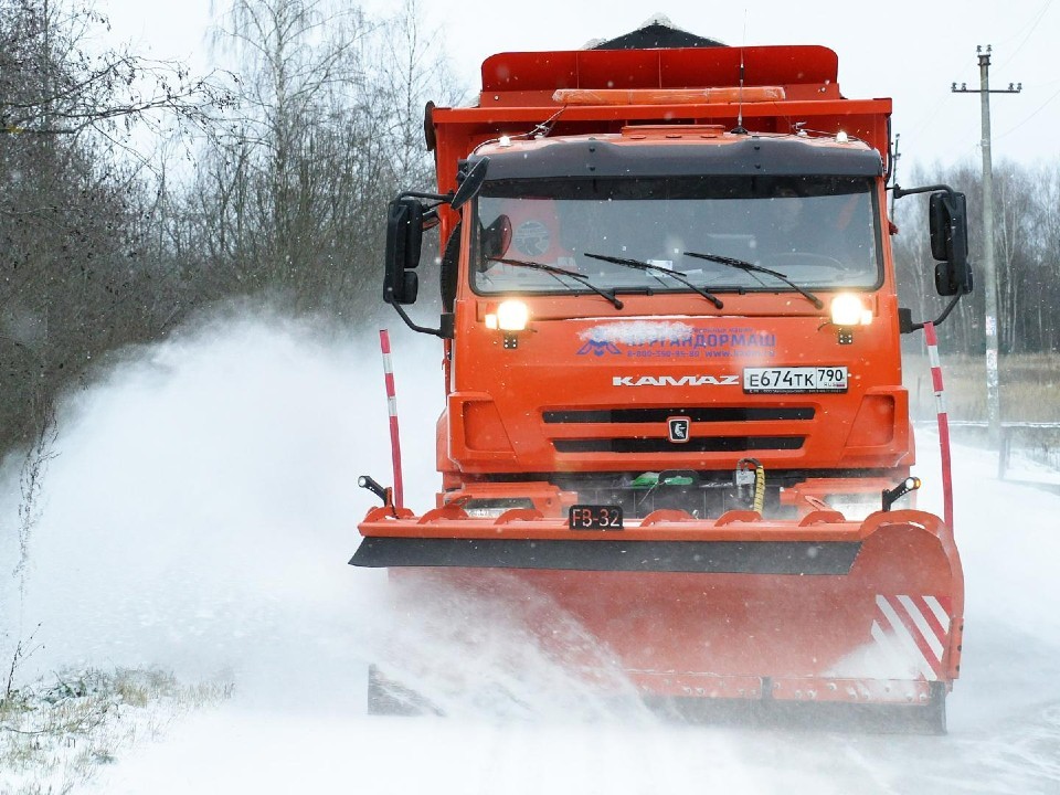 В трех химкинских деревнях расчистили дороги от снега и отремонтировали освещение