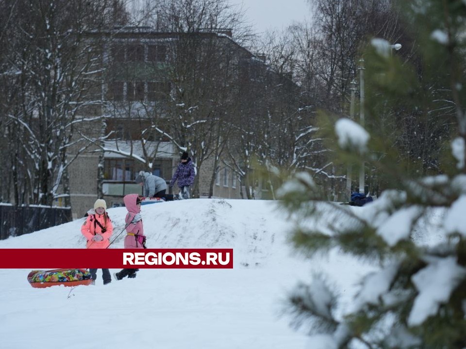 В мкр-не Углич обустроят снежную горку по просьбам жителей