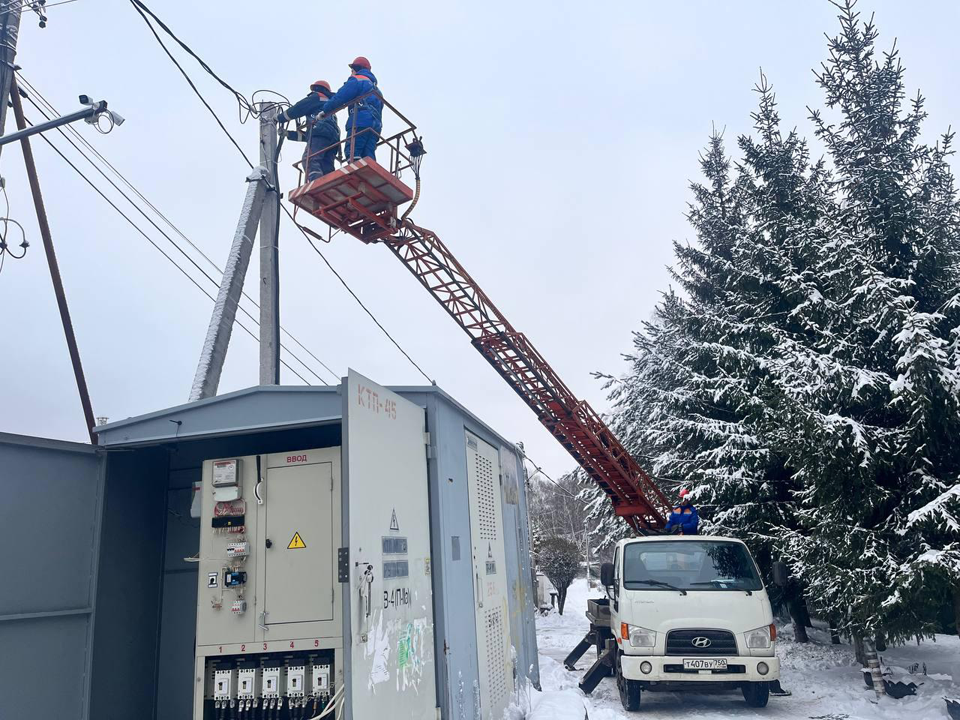 Для новых дачников в Монино построили линию электропередач