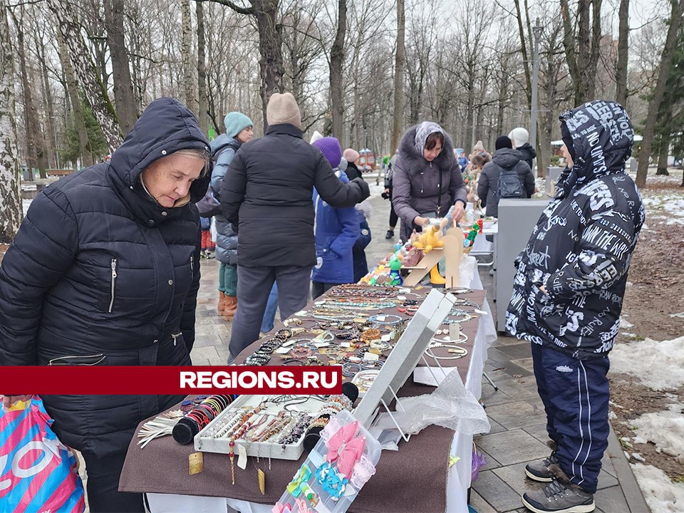 Химчане могут купить уникальные свечи на предновогодней ярмарке в парке Толстого