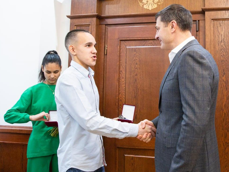 Дети-сироты, получившие ключи от новых квартир, планируют жить и работать в Люберцах