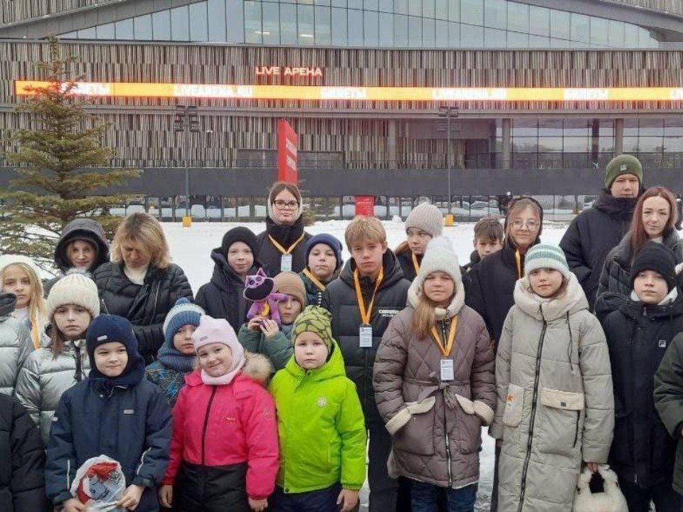 Более 100 подольских детей из семей участников СВО посетили губернаторскую елку