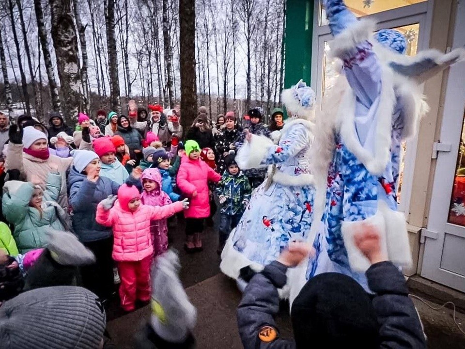 Гостей Сестрорецкого парка пригласили на спортивный праздник «Зимние рекорды»