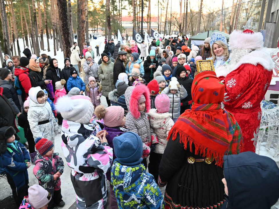 Жуковчане стали участниками зимнего праздника в городском парке