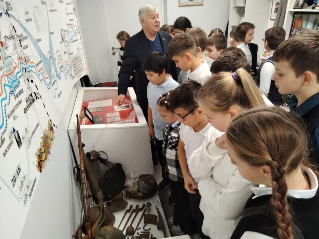 Экскурсия в стенах Наро-Фоминского школьного историко-краеведческого музея