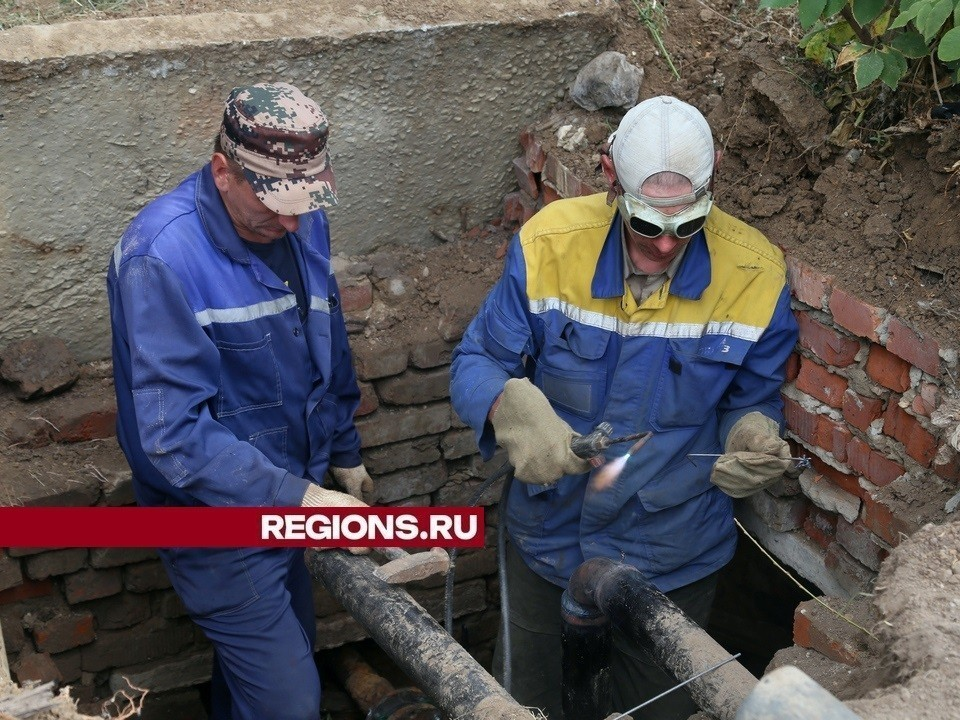 Коммунальщики в Луховицах устранили утечку на трассе холодного водоснабжения