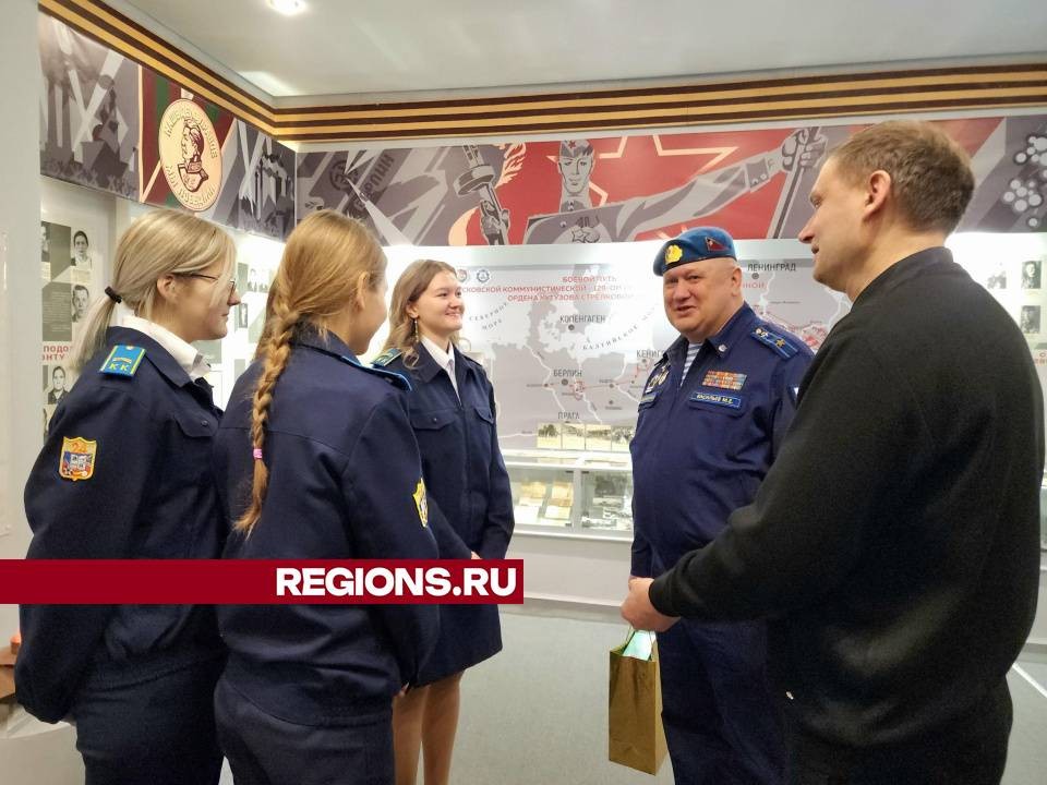 Ветеран боевых действий провел урок мужества для подольских кадетов