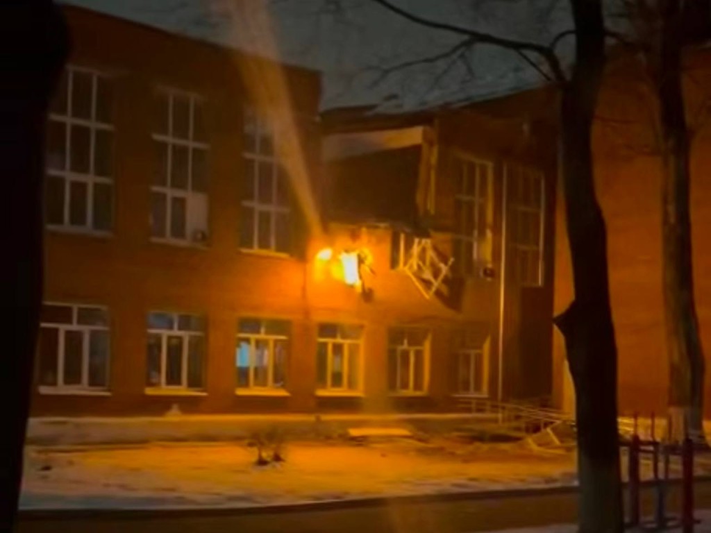 В Минобре Подмосковья рассказали об организации учебного процесса в школе №20 Подольска после обрушения части кровли