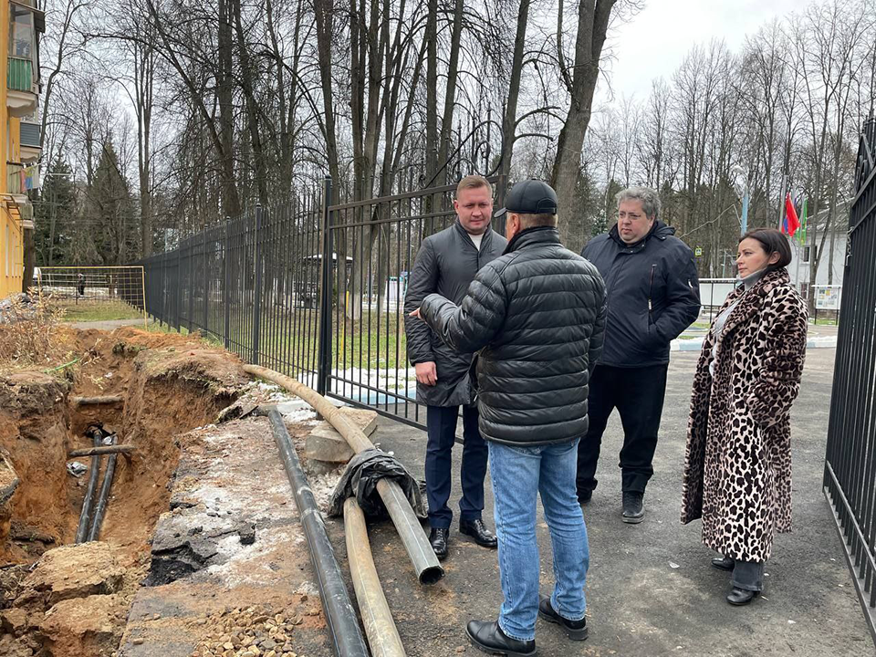 Противопожарную магистраль проложили в Пушкинском театре