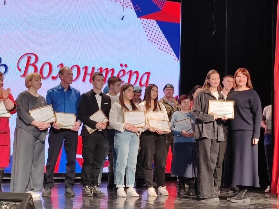 Волонтеры колледжа «Подмосковье» получили награды за вклад в доброе дело