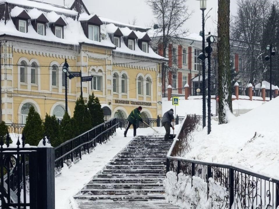 За неделю в Подмосковье расчистили от снега более 14 тыс. территорий