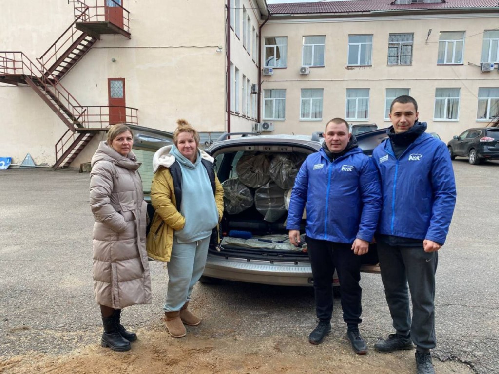 Талдомские волонтеры объявили сбор теплых вещей и белья для бойцов в зоне СВО