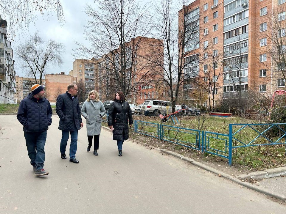Дворы и детские игровые площадки по улице Чехова приведут в порядок