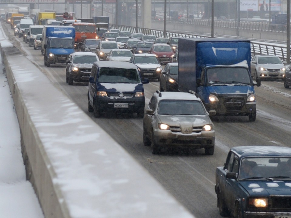 На дорогах Подмосковья зафиксировано более 901 тыс. автомобилей