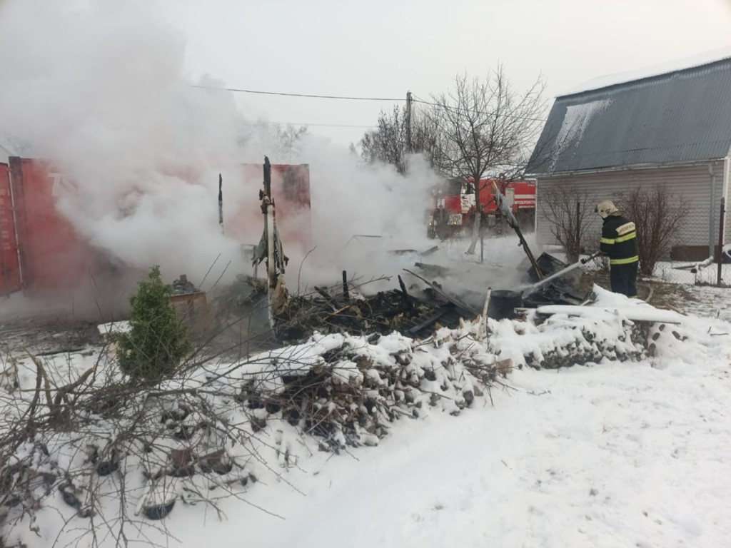 Возгорание в дачном доме произошло в Ступине