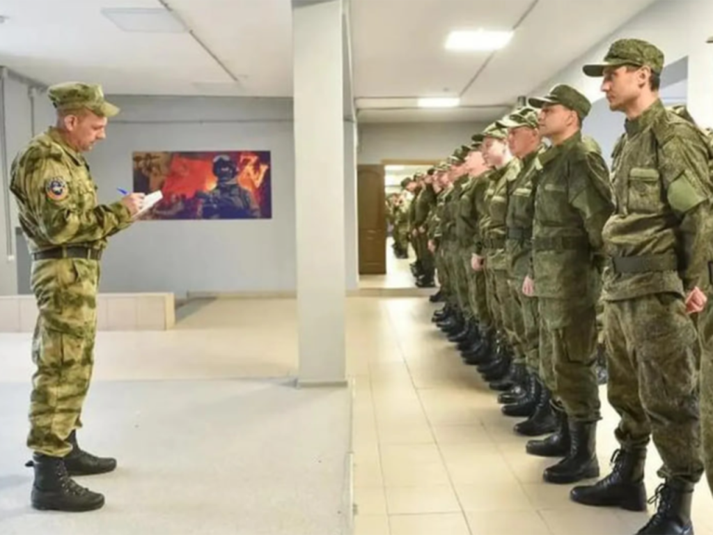 Добровольцы из Пушкинского округа получают все льготы и выплаты за службу по контракту