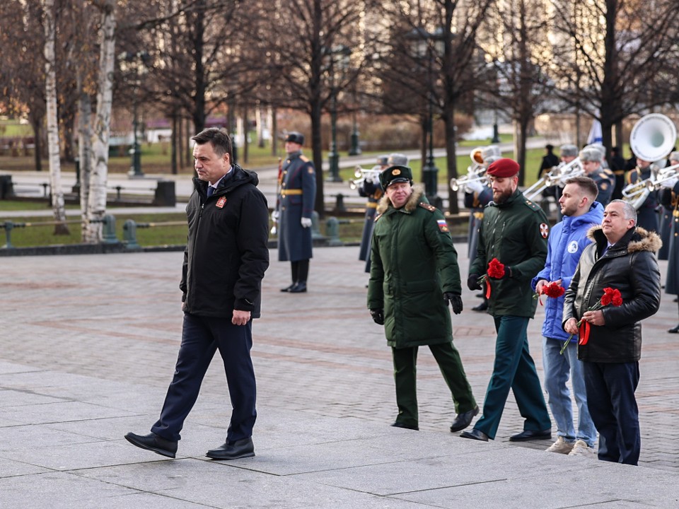 Губернатор поблагодарил участников СВО и волонтеров за верность традициям дедов и прадедов