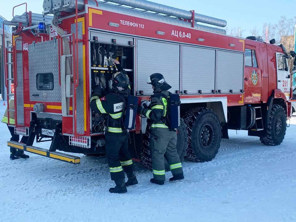 Во Фрязине загорелась новостройка