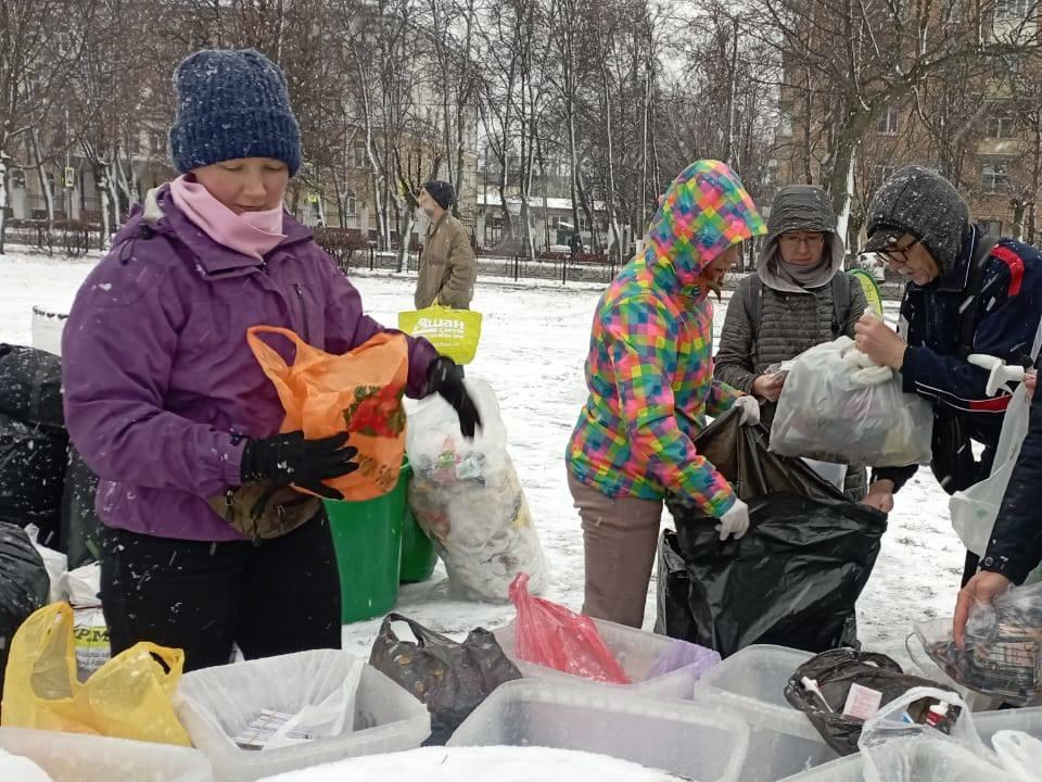 Электростальцы смогут сдать на переработку более 60 фракций бытовых отходов